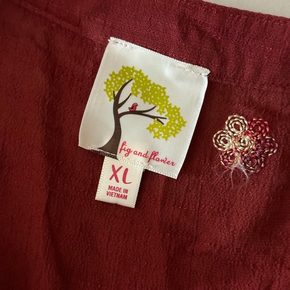 Fig and Flower Embroidered Peasant Blouse XL Burgundy Boho Top - Picture 6 of 8